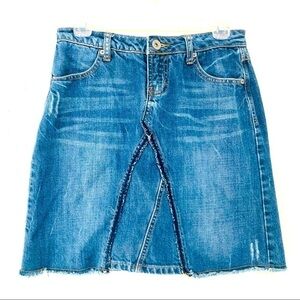 MUDD denim distressed skirt size 5 junior